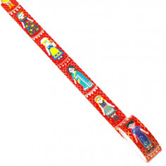 Rouleau de Washi Tape avec pour motifs des Tenues Folkloriques - Déroulé