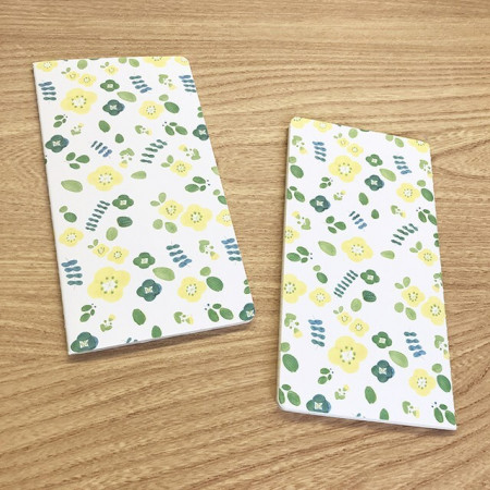 Carnet Japonais slim de 64 pages avec couverture à motif de Fleurs Jaunes et Vertes